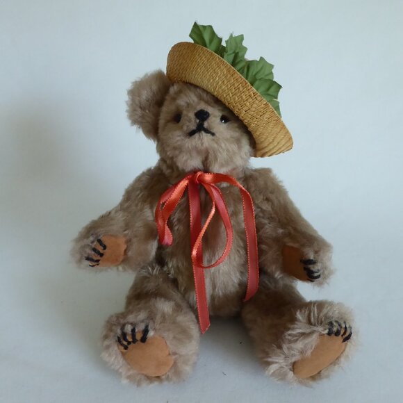 VINTAGE ECHOES OF THE PAST MOHAIR JOINTED TEDDY BEAR WICKER CHAIR - Picture 3 of 16